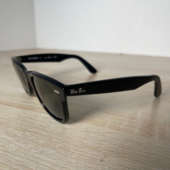 Ray-Ban RB2140 901 Wayfarer Sunglasses Polished Black 50-22 Italy - Picture 3 of 13